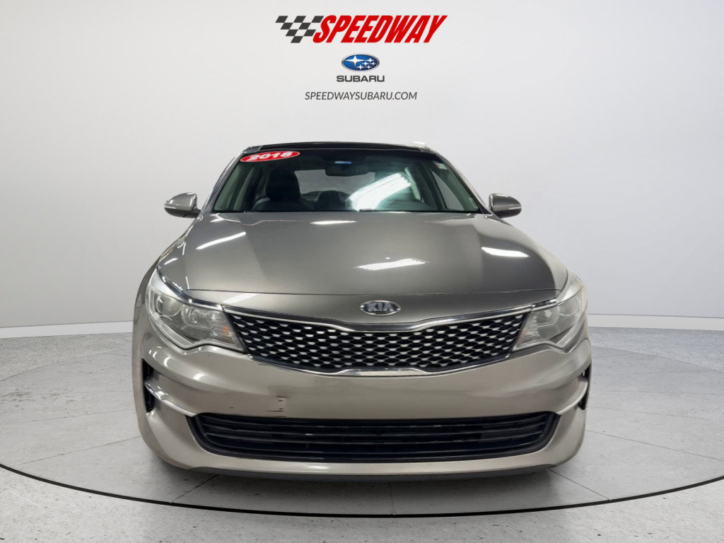 Used 2018 Kia Optima EX w/ Premium Package image 2