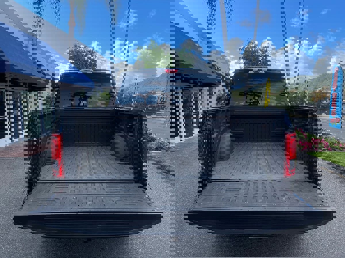 Used 2017 Ford F150 XLT w/ Equipment Group 301A Mid AWD/4WD image 10