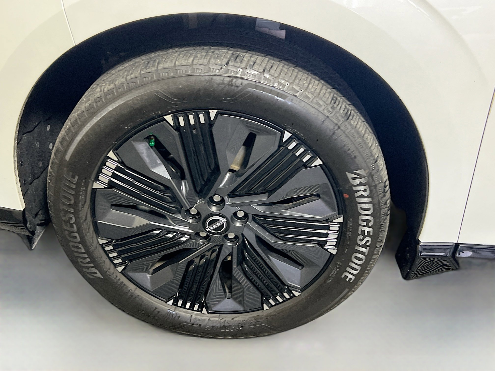 Used 2025 Nissan Murano Platinum w/ Cargo Package image 13