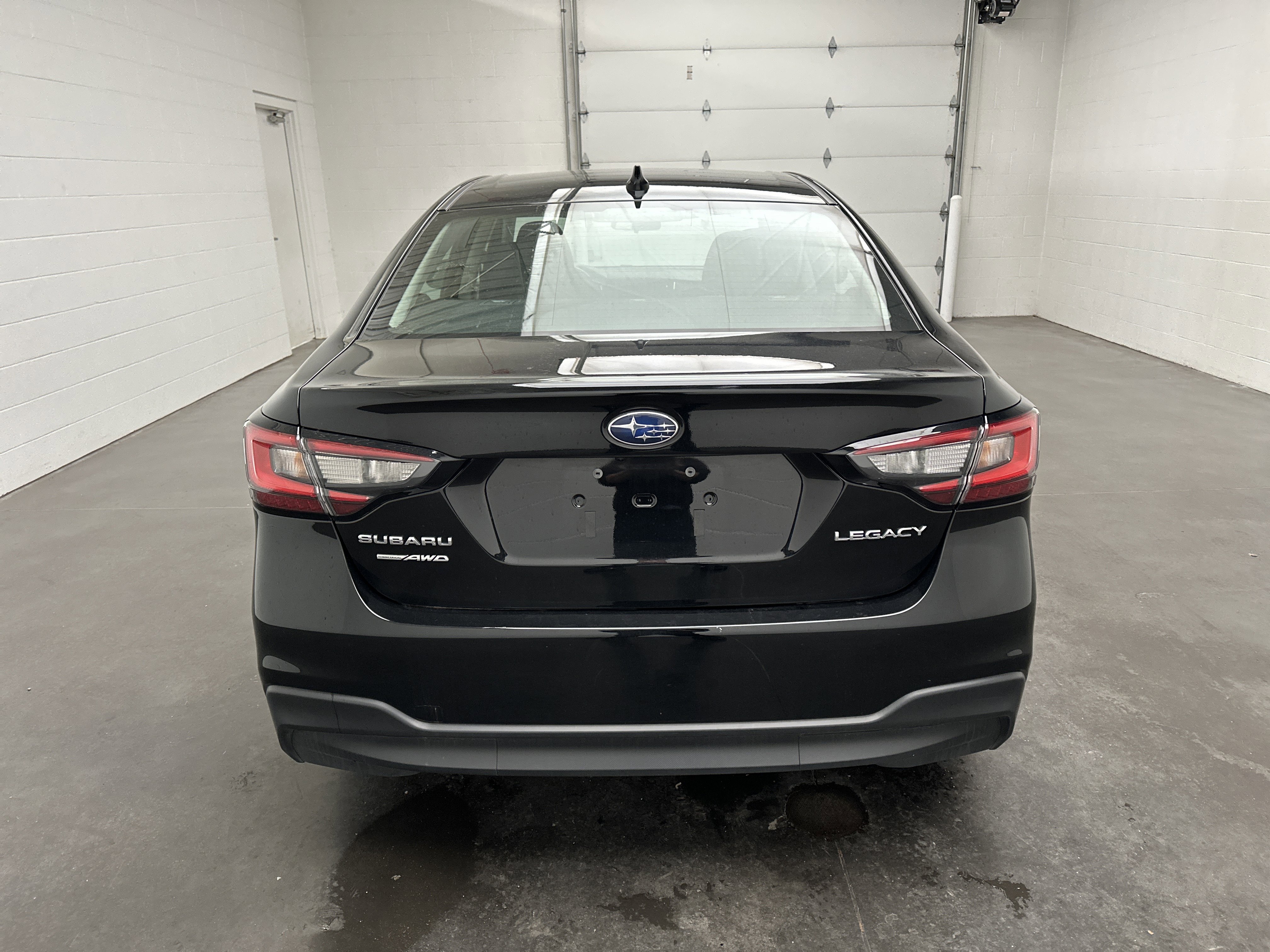 Used 2025 Subaru Legacy Premium AWD/4WD image 7