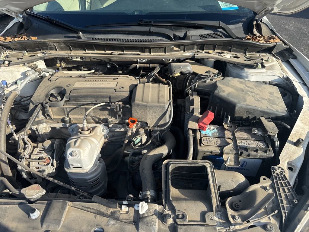 Used 2015 Honda Accord EX-L image 11