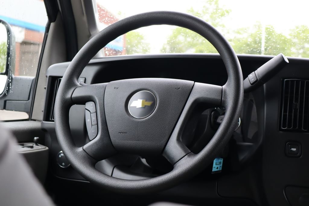 New 2025 Chevrolet Express 2500 w/ Driver Convenience Package image 37