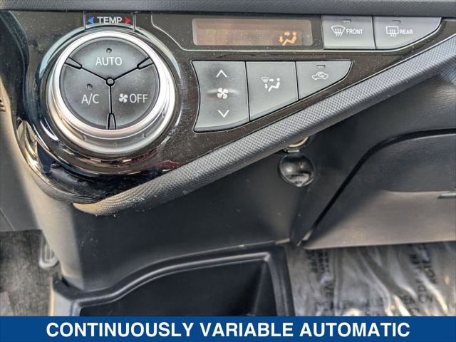 Used 2016 Toyota Prius C Three image 16