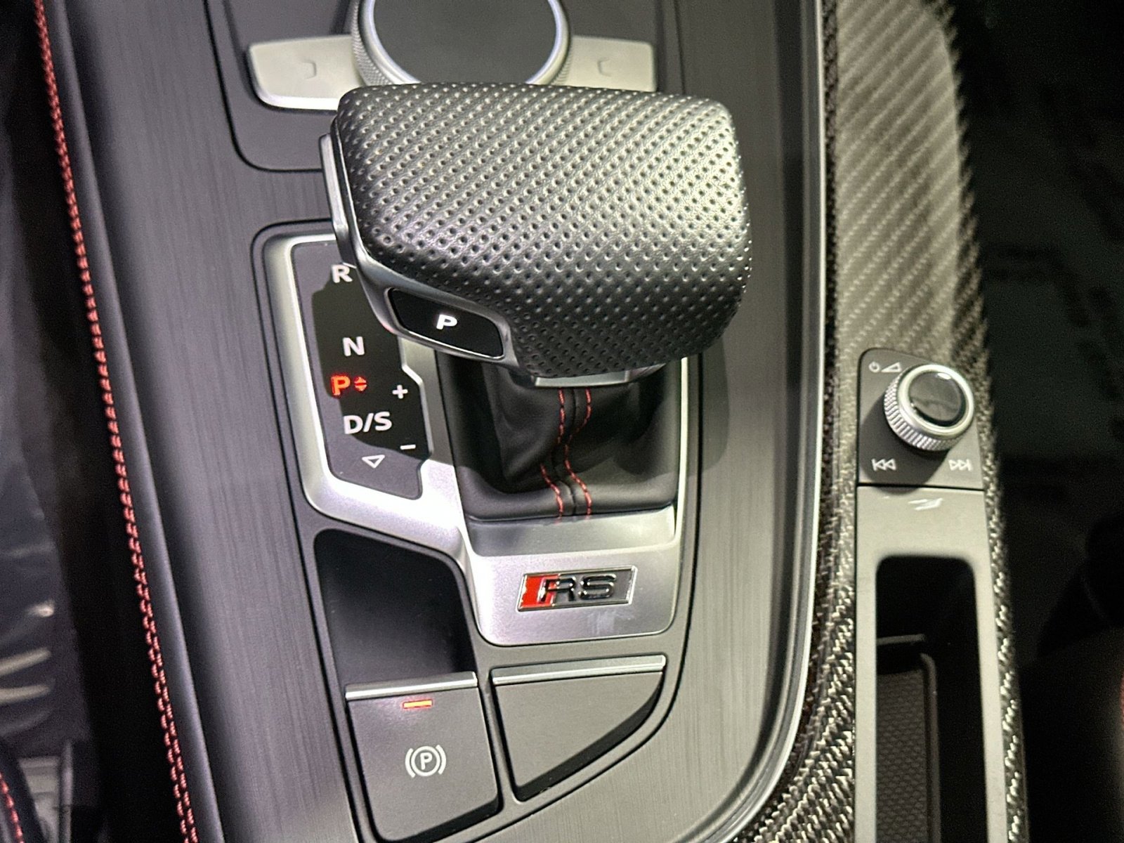 Used 2019 Audi RS 5 image 34