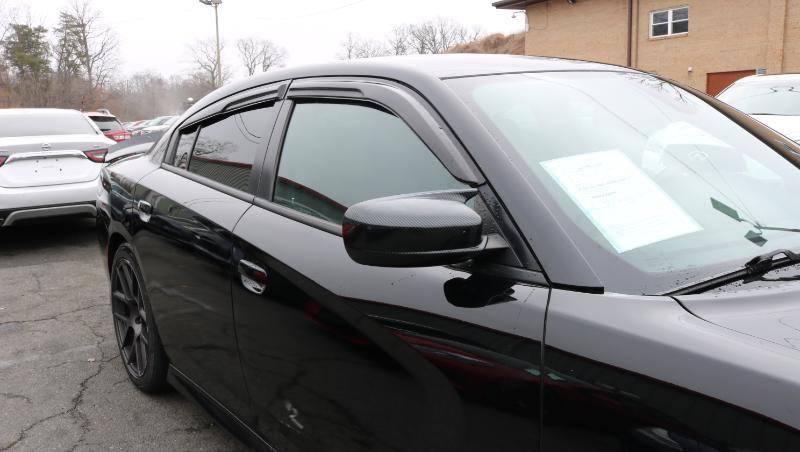 Used 2019 Dodge Charger Scat Pack w/ Navigation & Travel Group image 9