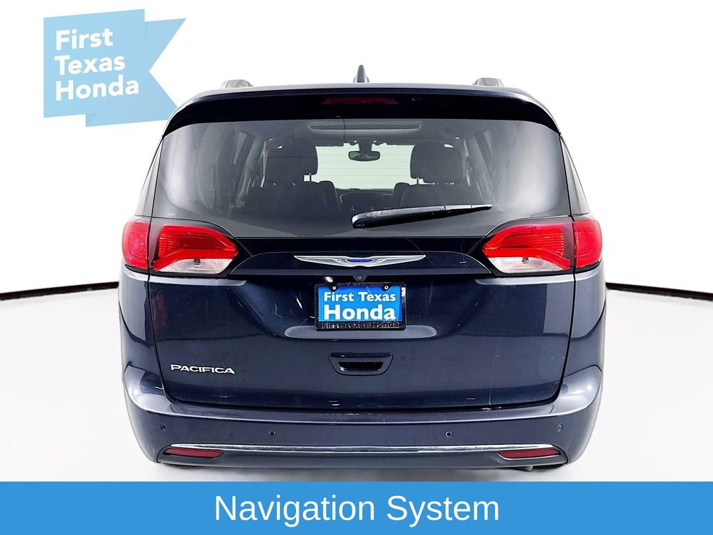 Used 2019 Chrysler Pacifica Touring-L Plus w/ Tire & Wheel Group image 6