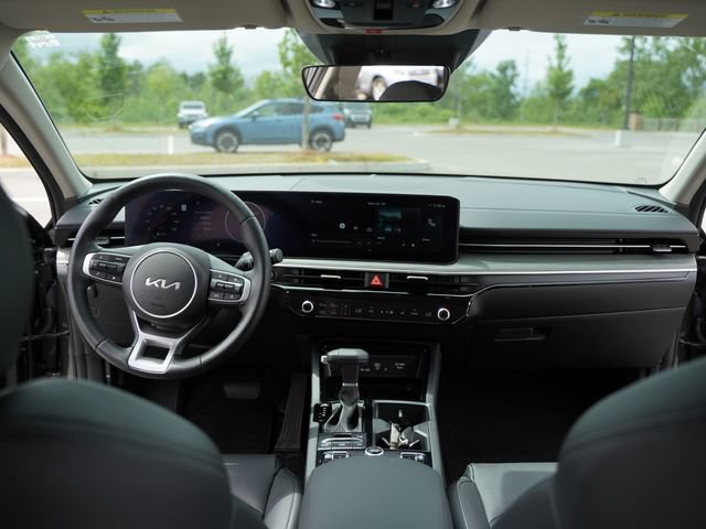 Used 2025 Kia K5 EX FWD image 27