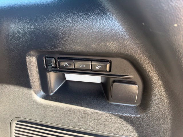 Used 2020 Ford Explorer Limited RWD image 14