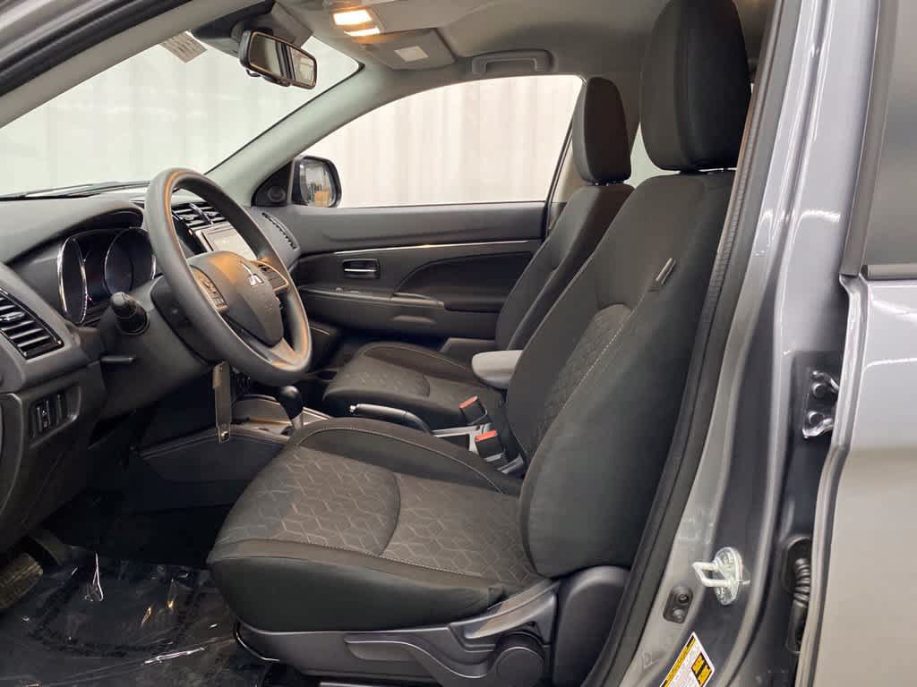 Used 2026 Mitsubishi Outlander Sport ES AWD/4WD image 13