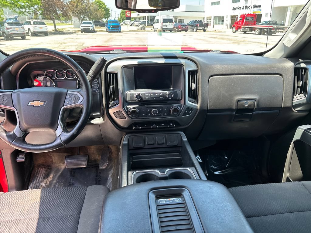 Used 2018 Chevrolet Silverado 2500 LT w/ LT Convenience Package AWD/4WD image 12