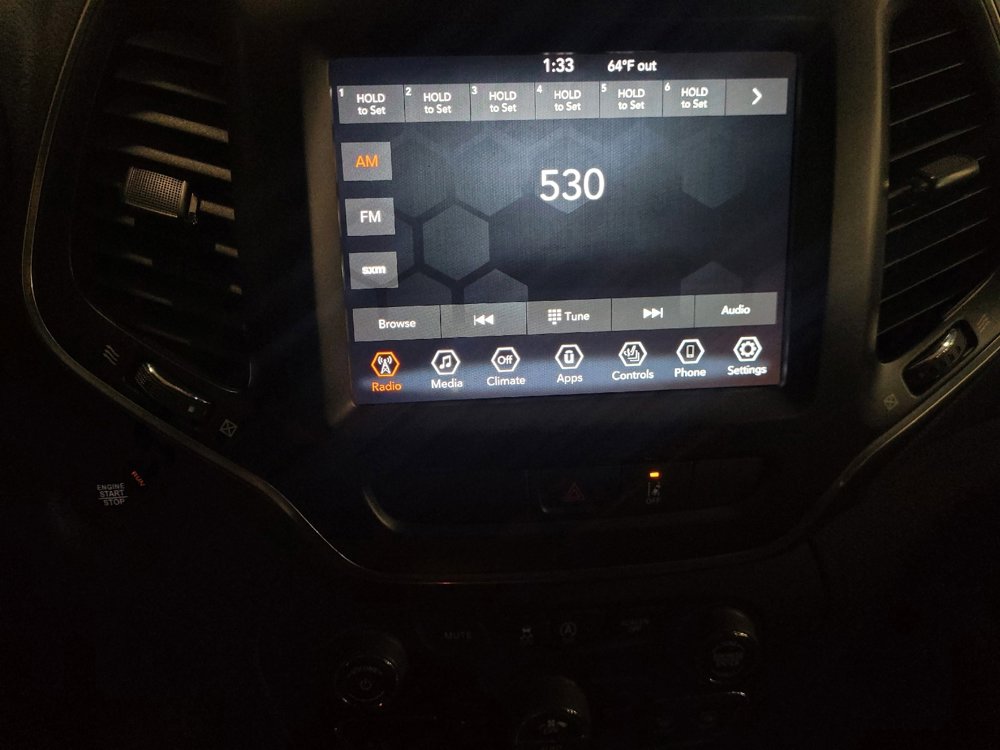 Used 2022 Jeep Cherokee Trailhawk w/ Premium Leather Package image 25