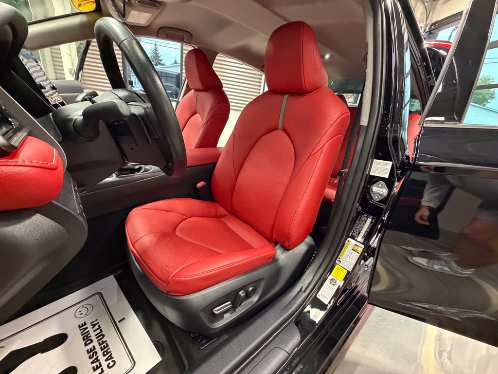 Used 2024 Toyota Camry XSE w/ Navigation Package FWD image 7