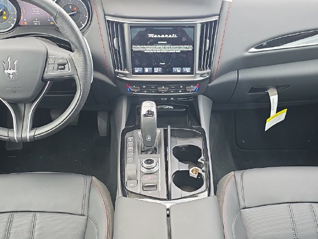 New 2024 Maserati Levante GT Ultima AWD/4WD image 17
