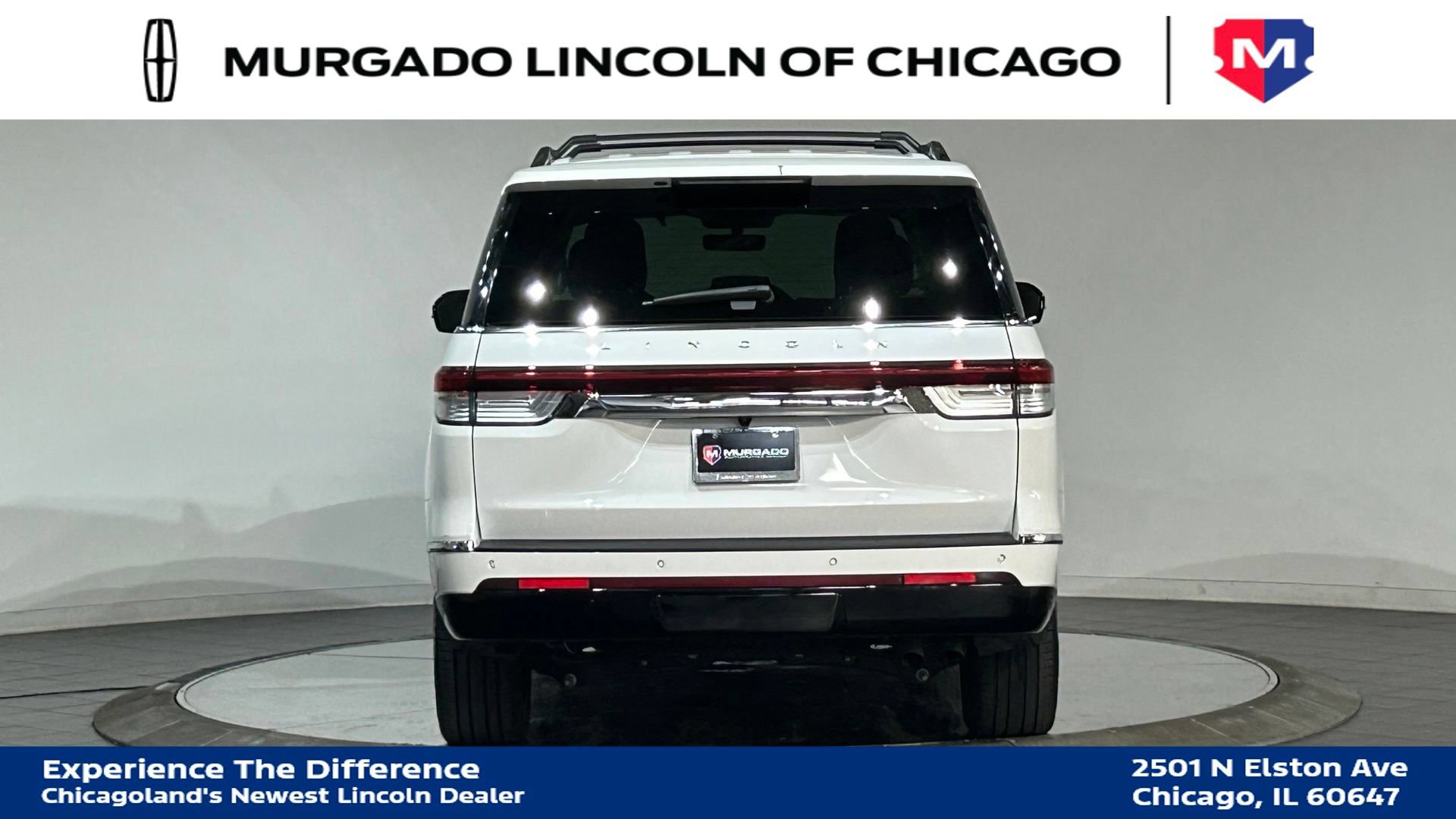 Certified 2024 Lincoln Navigator Reserve AWD/4WD image 6