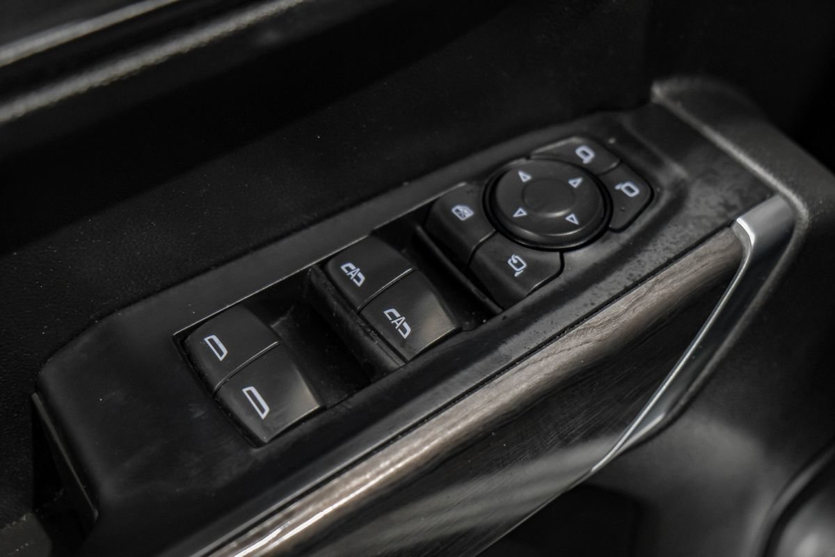 Used 2021 Chevrolet Silverado 1500 LTZ RWD image 40