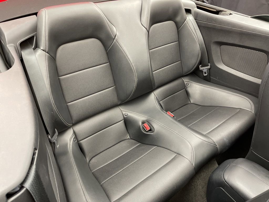 Used 2017 Ford Mustang Premium image 25