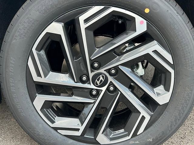 New 2025 Hyundai Tucson Limited image 24