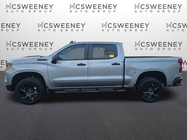 Used 2025 Chevrolet Silverado 1500 Custom Trail Boss w/ Turbomax Blackout Package AWD/4WD image 2