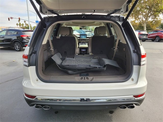 Certified 2022 Lincoln Aviator Reserve image 11