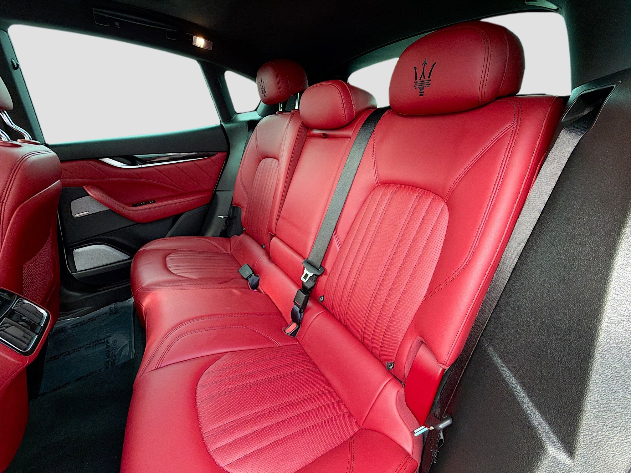 Certified 2023 Maserati Levante Modena image 21