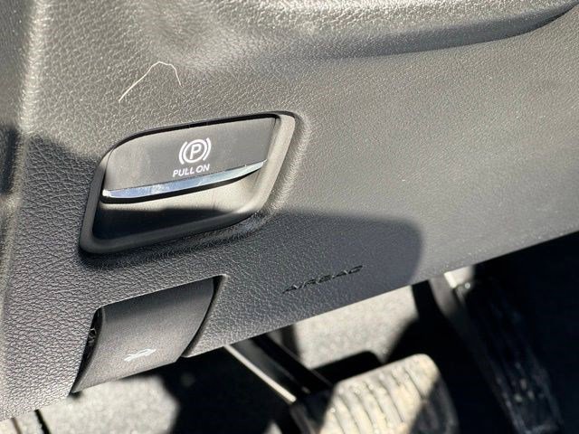 New 2026 Jeep Grand Cherokee Altitude image 10