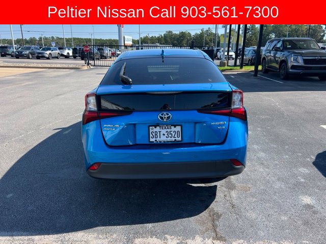 Used 2021 Toyota Prius XLE AWD/4WD image 4