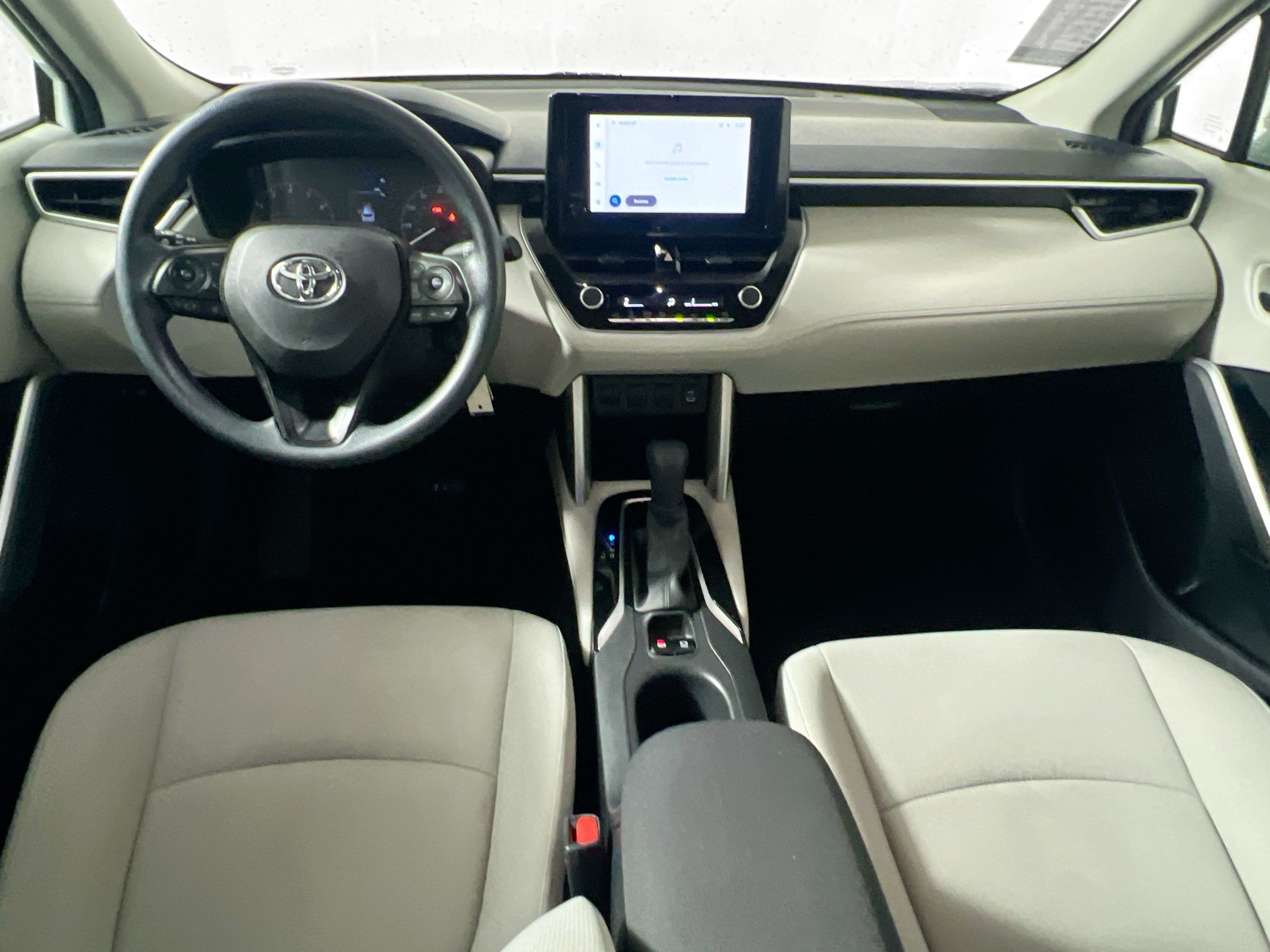 Used 2023 Toyota Corolla Cross L FWD image 25