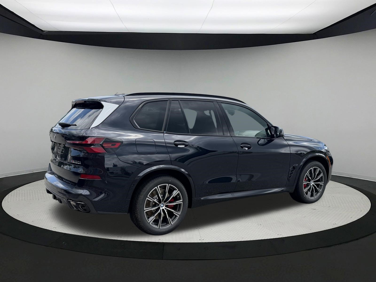 New 2026 BMW X5 M60i AWD/4WD image 4