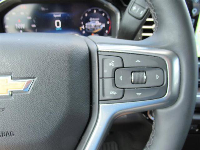Used 2025 Chevrolet Silverado 2500 LT w/ Convenience Package AWD/4WD image 23