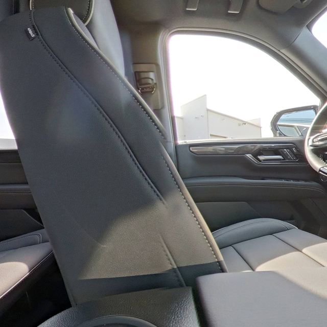 New 2026 GMC Yukon XL Elevation w/ Elevation Premium Package image 31