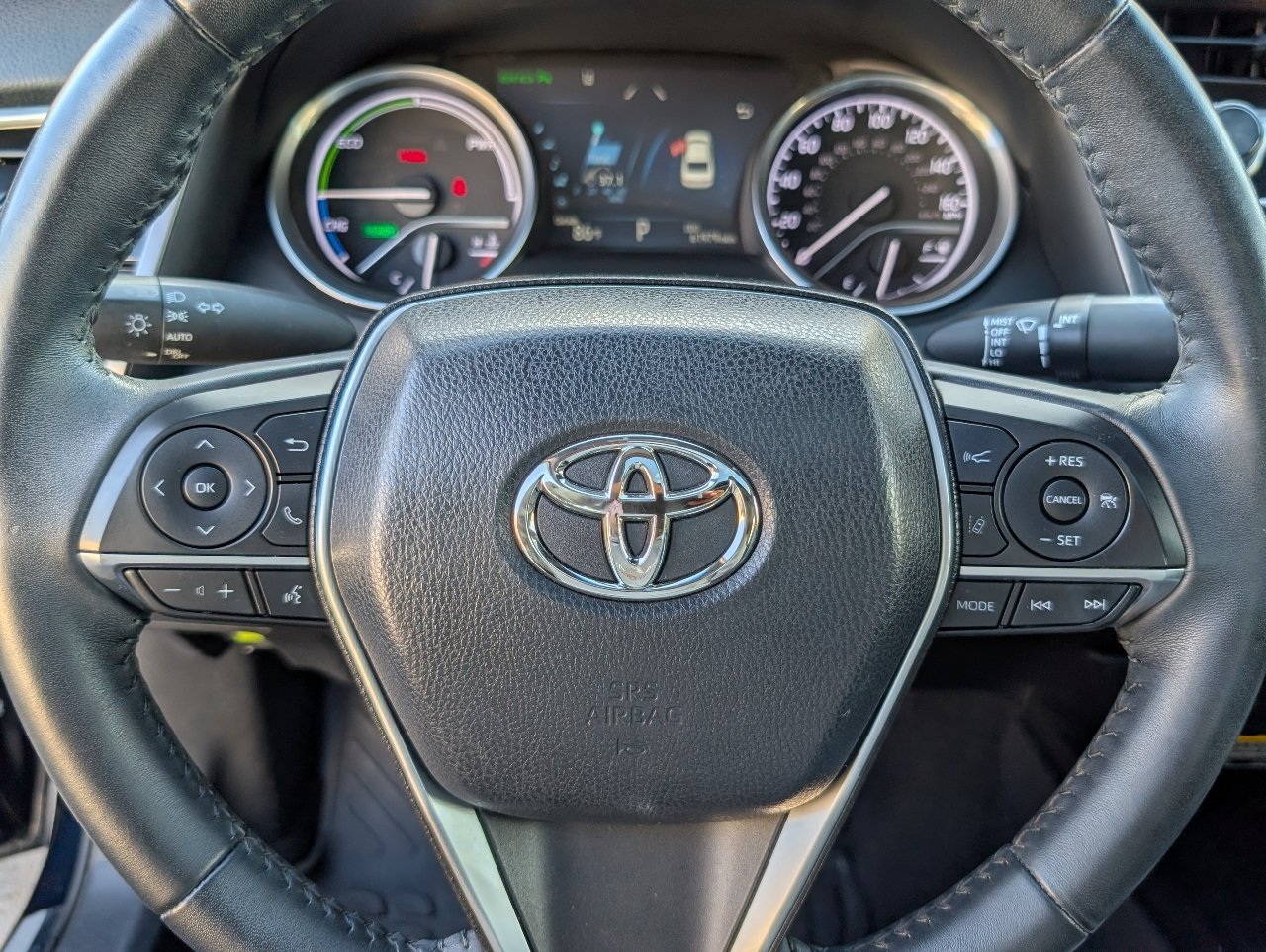 Used 2018 Toyota Camry XLE w/ Audio Package FWD image 18