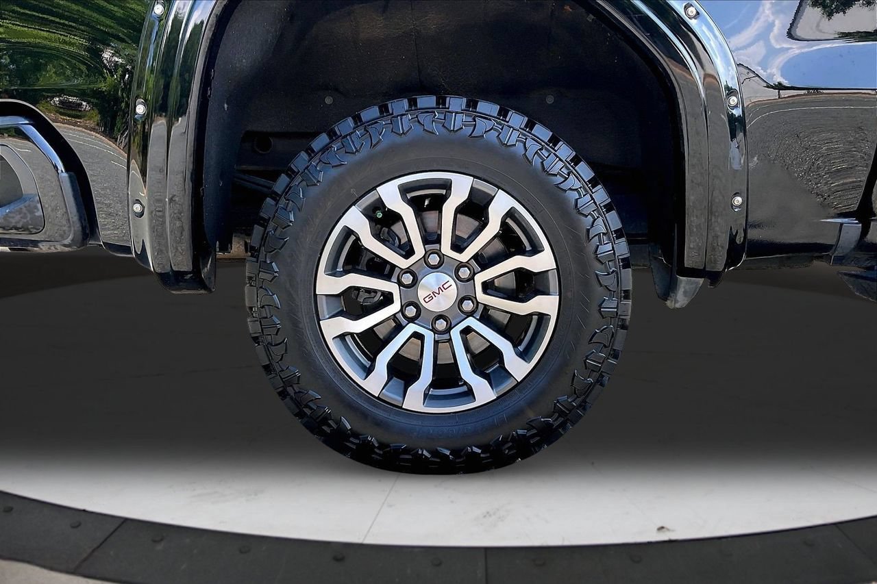 Used 2022 GMC Sierra 1500 AT4 AWD/4WD image 37