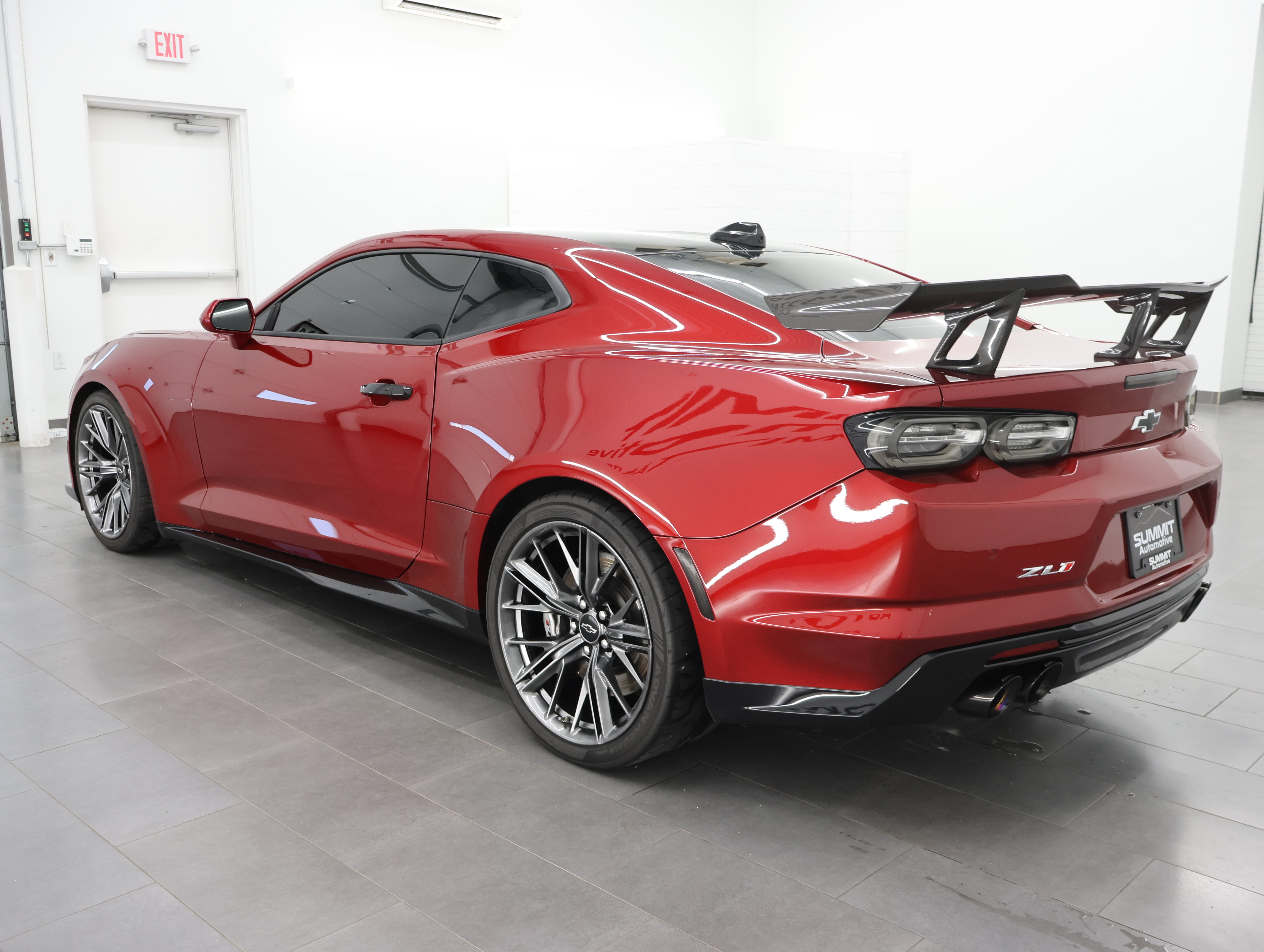 Used 2023 Chevrolet Camaro ZL1 RWD image 6