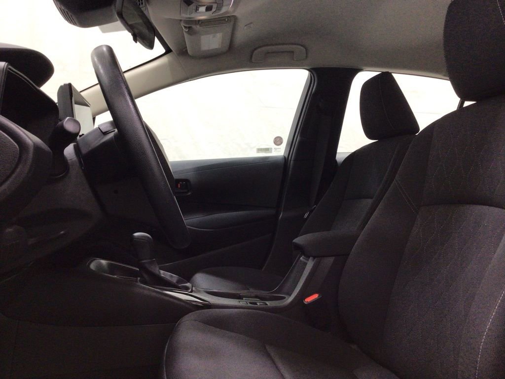 Used 2024 Toyota Corolla LE w/ LE Convenience Package image 9