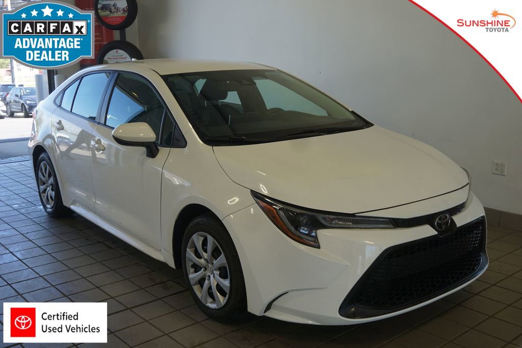 Used 2020 Toyota Corolla LE FWD image 1