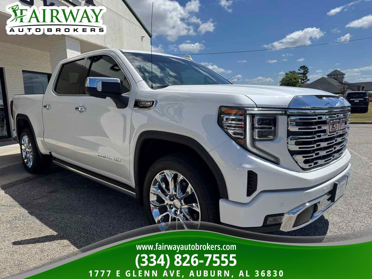 Used 2024 GMC Sierra 1500 Denali w/ Denali Reserve Package AWD/4WD image 4