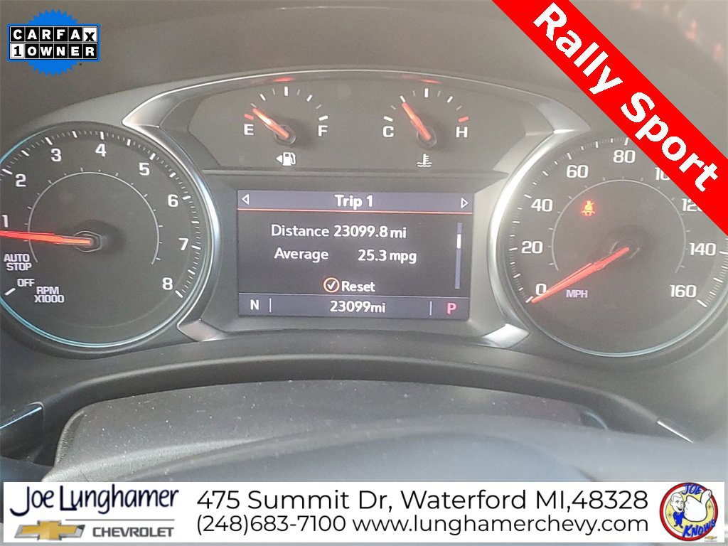 Used 2022 Chevrolet Equinox RS w/ RS Leather Package image 11