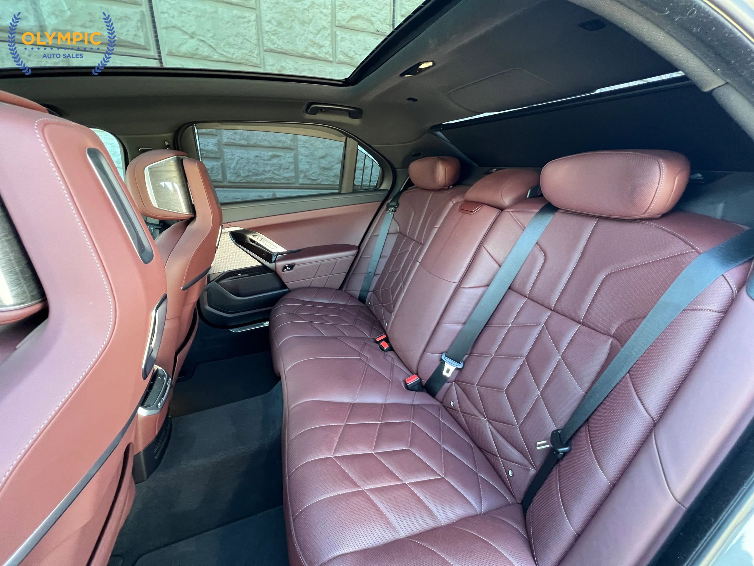 Used 2023 BMW 740i image 49