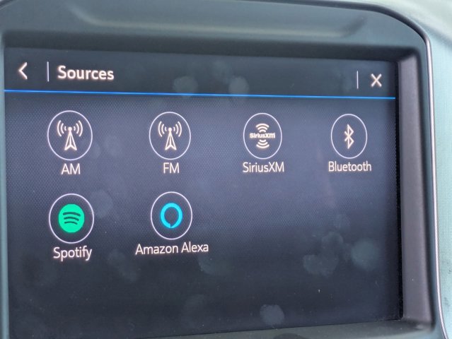 Used 2019 GMC Sierra 1500 SLT w/ SLT Premium Plus Package RWD image 9