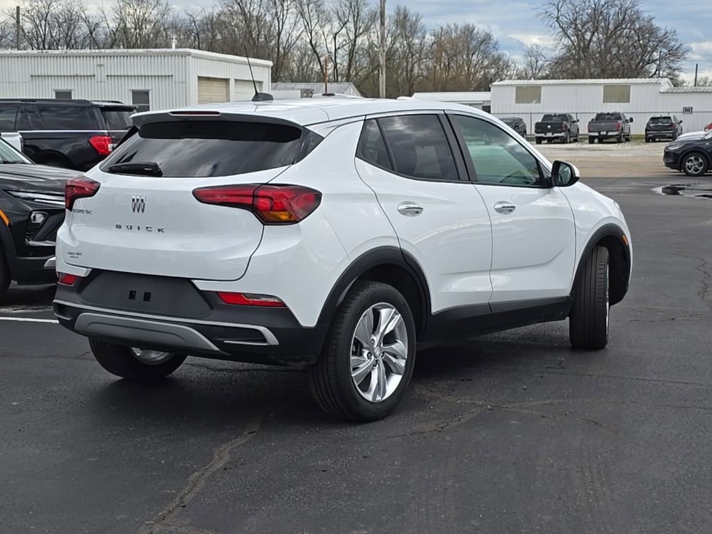 Used 2025 Buick Encore GX Preferred image 40