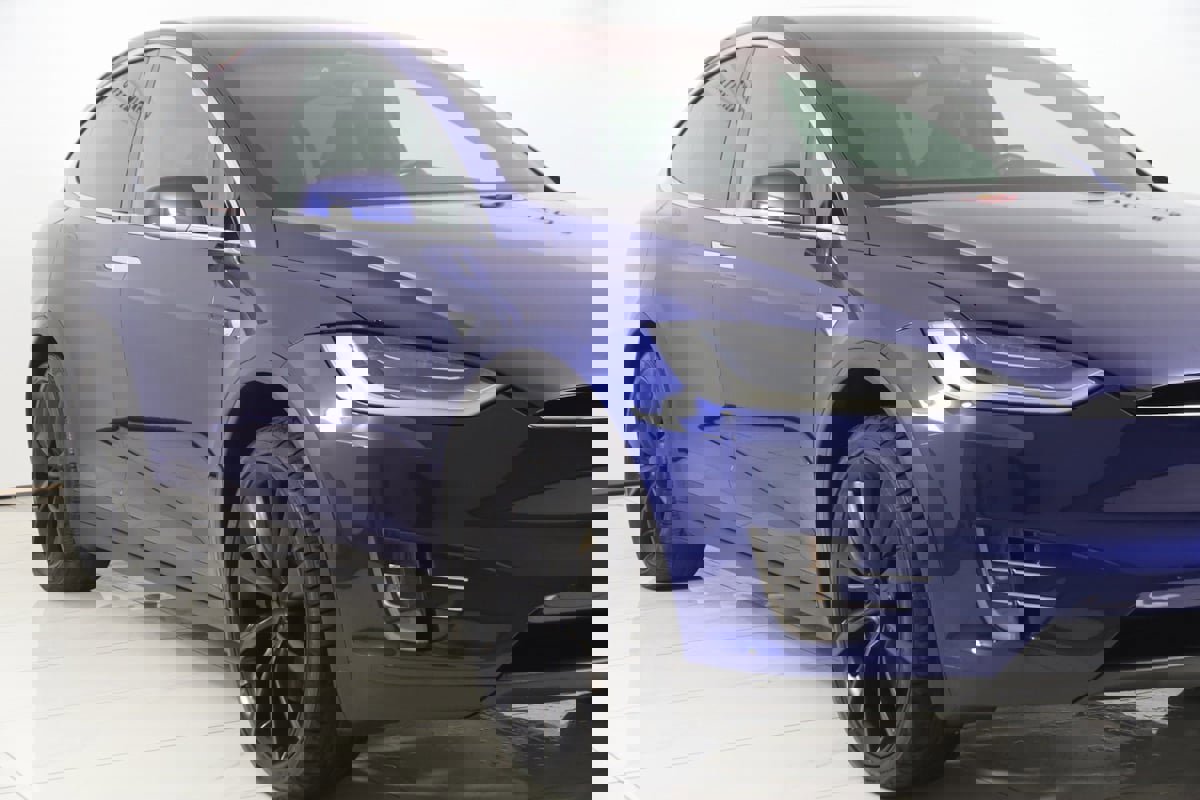 Used 2019 Tesla Model X 75D image 48