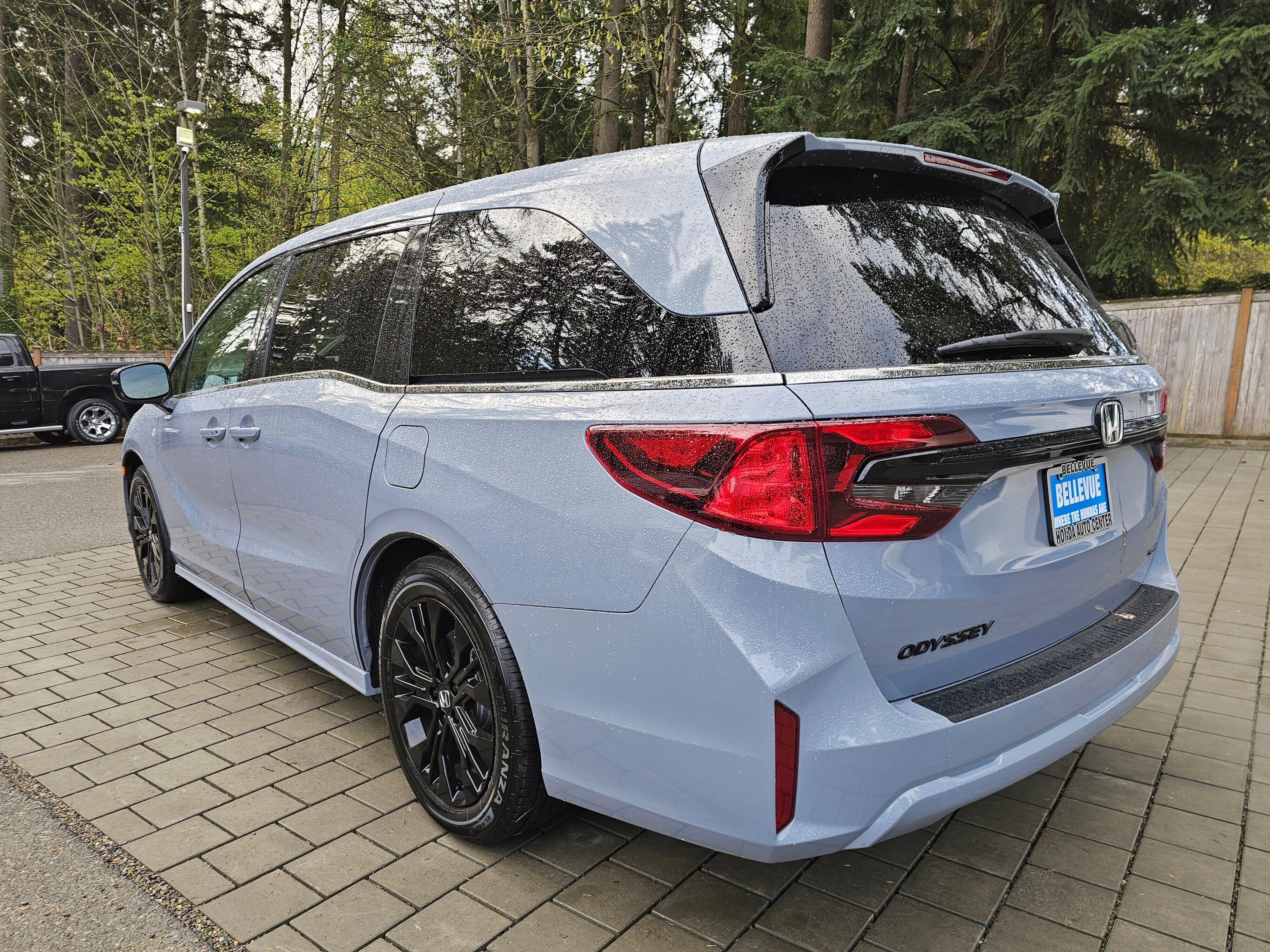 Certified 2026 Honda Odyssey Sport-L image 5