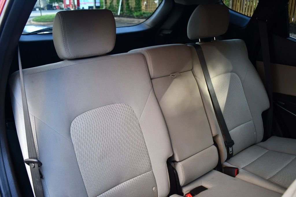 Used 2015 Hyundai Santa Fe Sport image 16