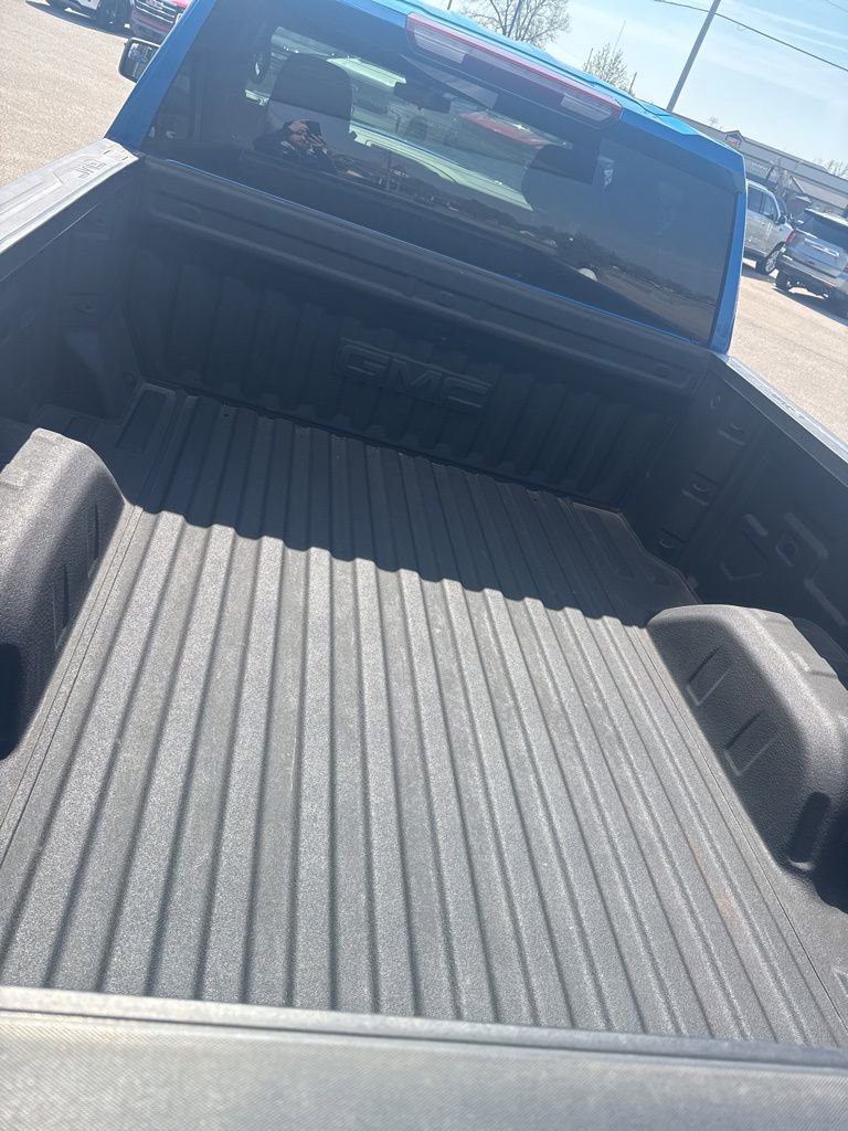 Used 2023 GMC Sierra 1500 Elevation image 11