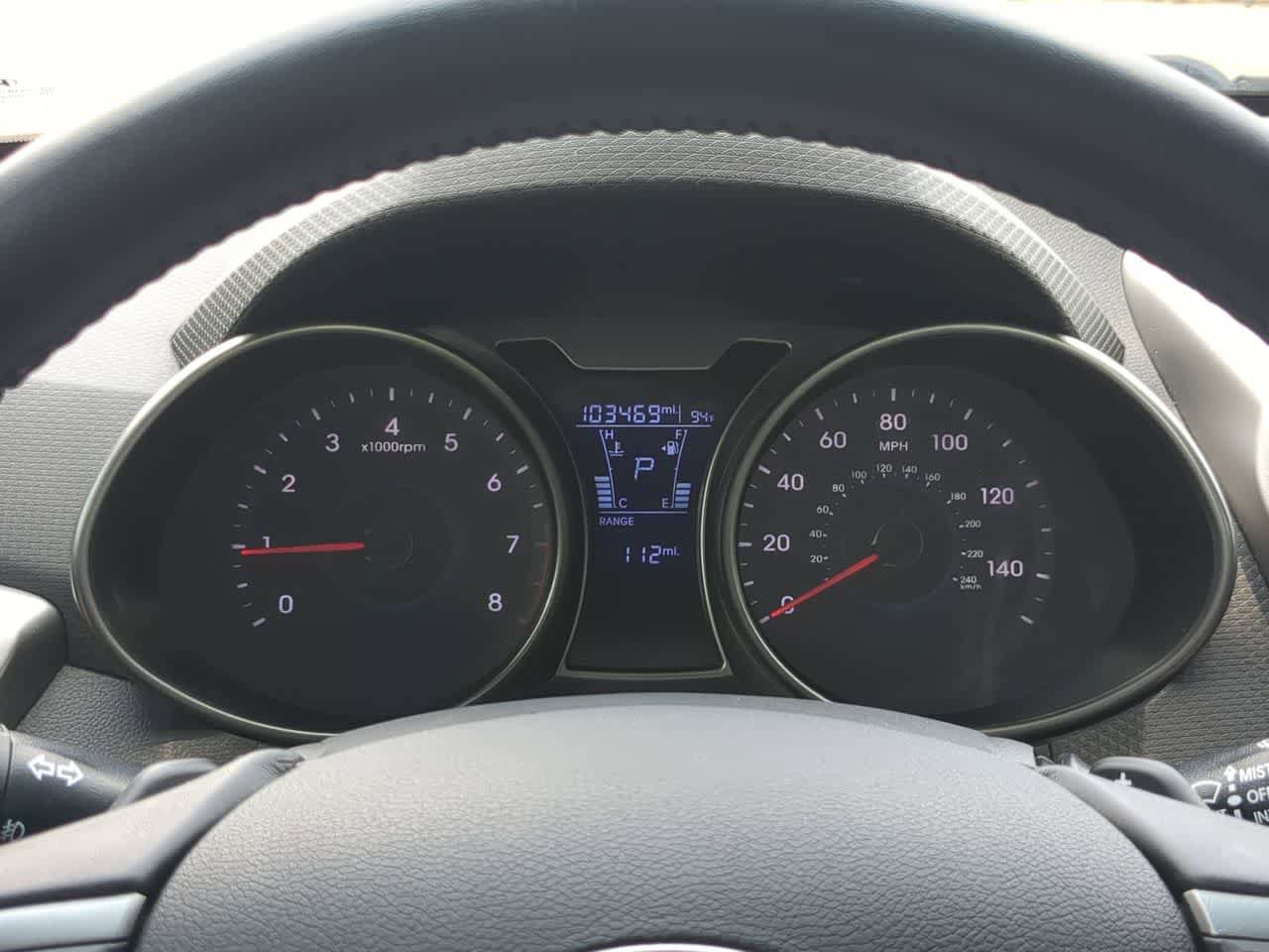 Used 2017 Hyundai Veloster Value Edition FWD image 34