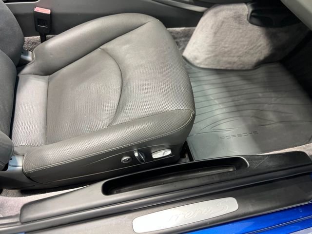 Used 2009 Porsche 911 Carrera S w/ PWR Seat Pkg image 22