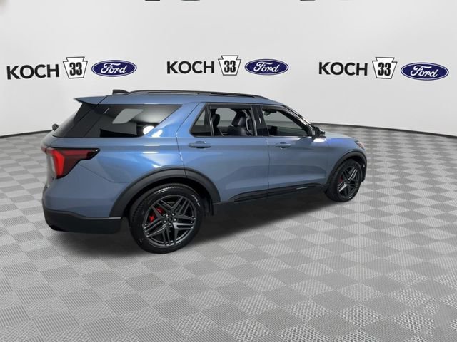 Used 2025 Ford Explorer ST image 9