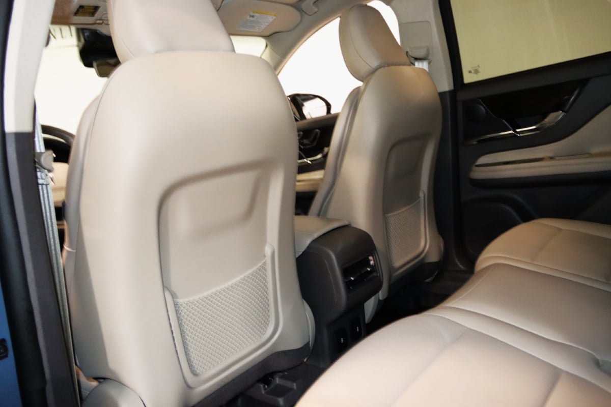 Used 2024 Lincoln Corsair AWD w/ Equipment Group 101A image 44