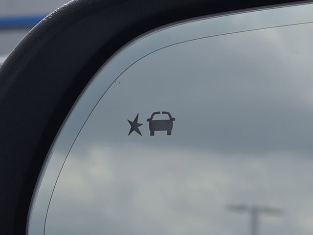 New 2026 GMC Acadia Denali Ultimate w/ LPO, Floor Liner Package image 12