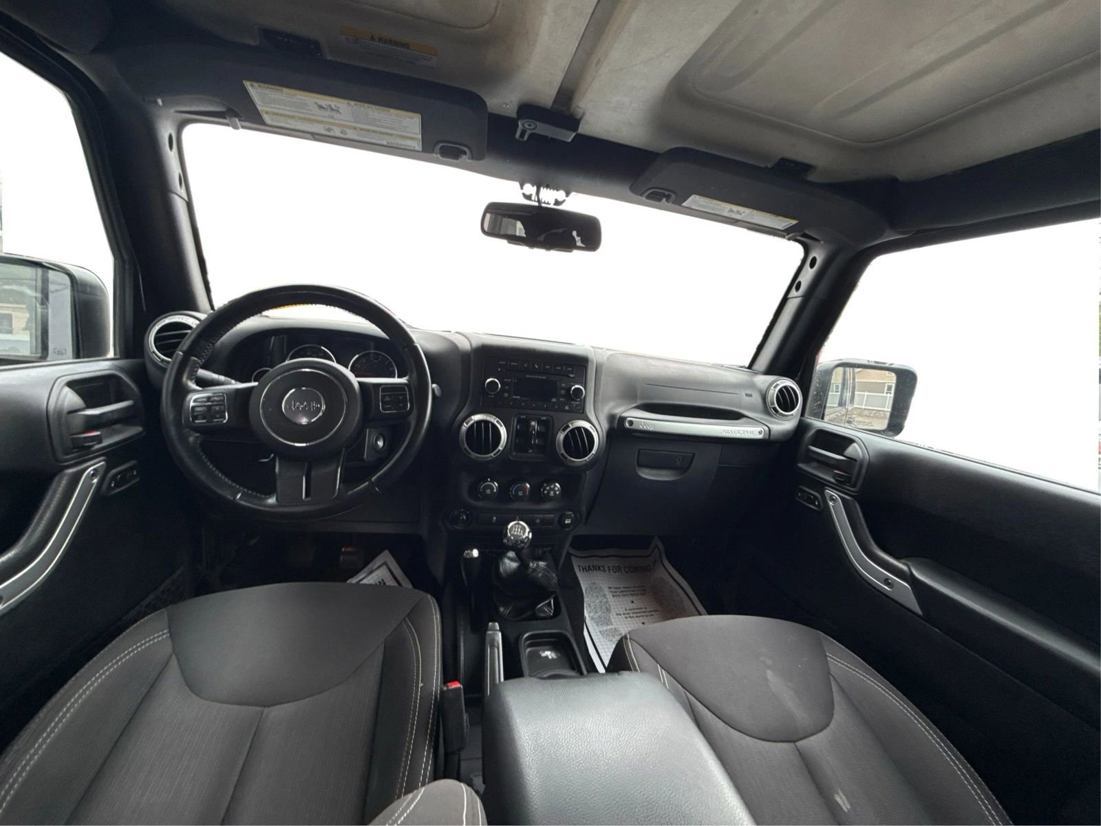 Used 2017 Jeep Wrangler Unlimited Sahara w/ Connectivity Group AWD/4WD image 21
